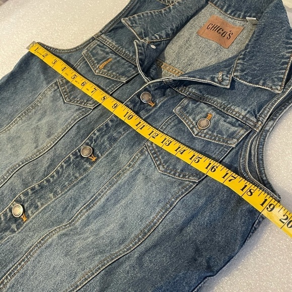 Chicos Classic denim vest blue size Medium medium wash 100% cotton boho layer - Picture 8 of 10